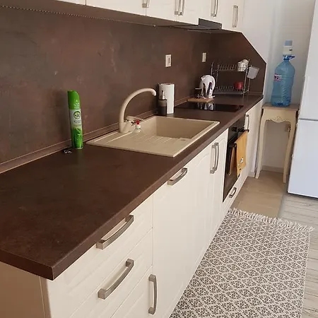 Apartament Jika *