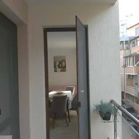 Apartament Jika *